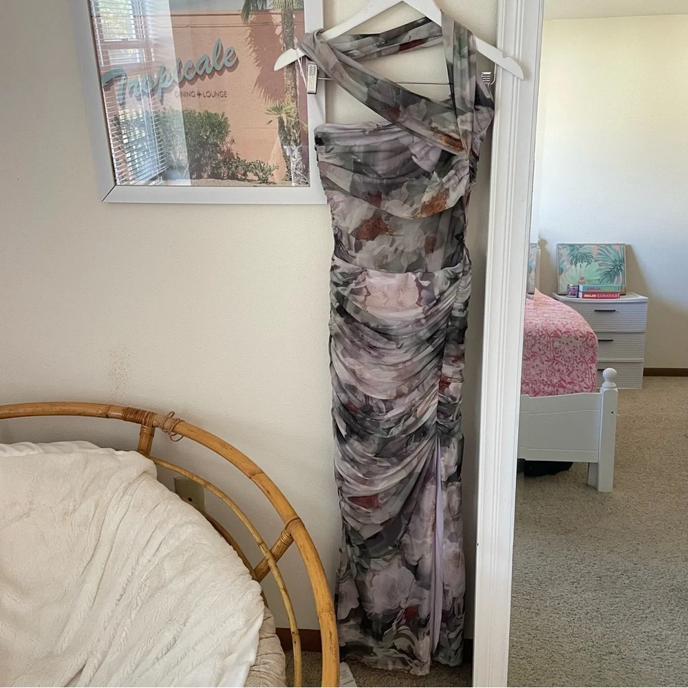 Abercrombie & Fitch Floral One-Shoulder Ruched Maxi Dress in Green and Gray